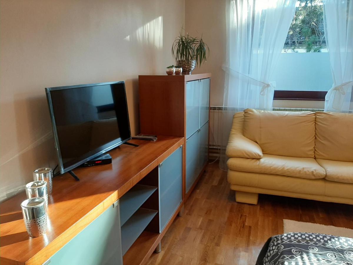 Dr Apartment Νόβι Σαντ Εξωτερικό φωτογραφία